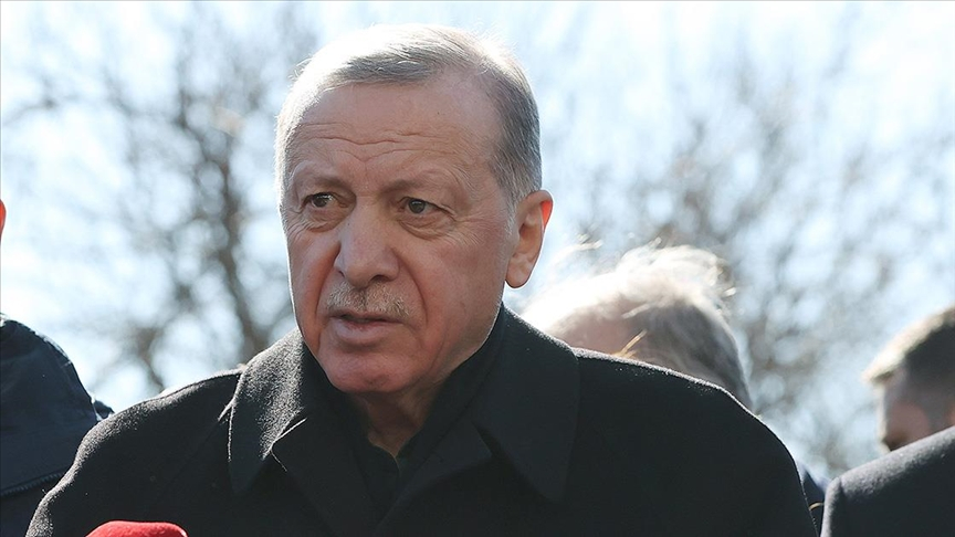 Ərdoğan: "Ölü və ya diri, heç bir vətəndaşımızı dağıntı altında qoymayacağıq" - VİDEO