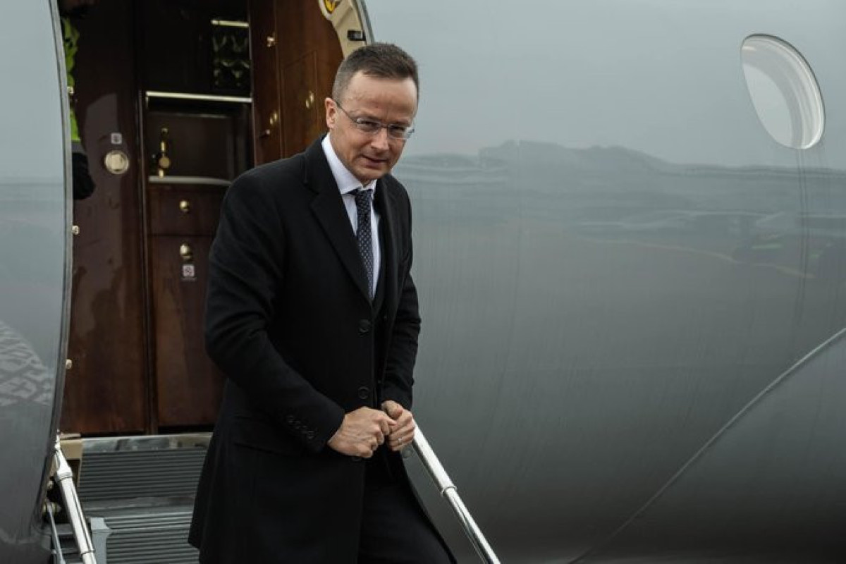 Macarıstan XİN rəhbəri Belarusdadır