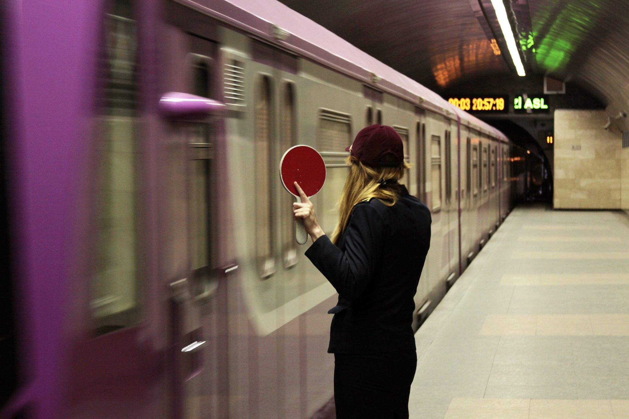 Bakı metrosunda iş vaxtı uzadılacaq - SƏBƏB