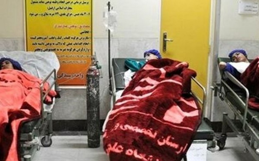 Tehran və Qumda məktəblilər arasında kütləvi zəhərlənmə oldu