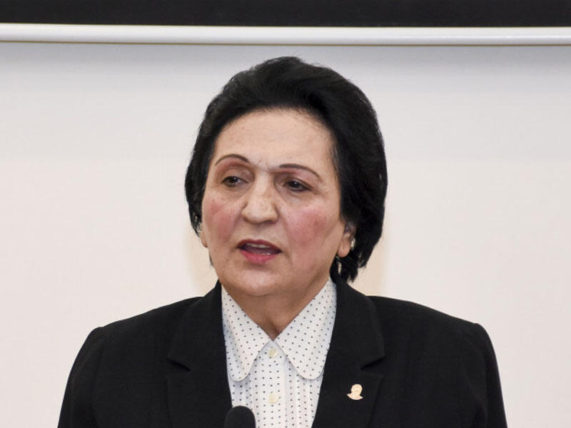 Slavyan Universitetinin keçmiş rektoru ölkədən getdi - AXTARIŞA VERİLDİ