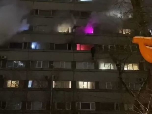Moskvada hoteldə güclü yanğın: Ölən və xəsarət alanlar var - VİDEO