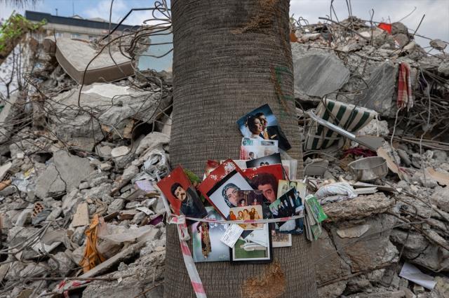 Zəlzələdə həyatını itirənlərdən geriyə qalanlar - FOTOLAR