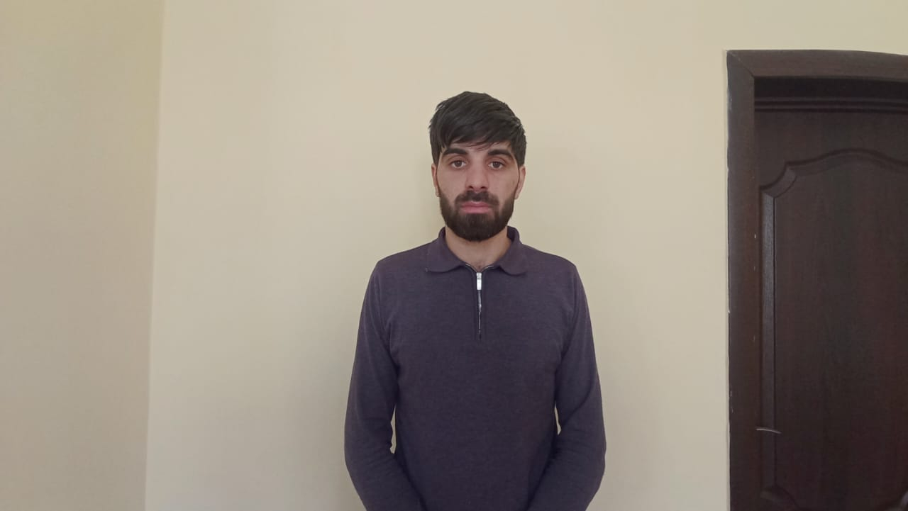Polis onlayn yolla narkotik alan şəxsi saxlayıb