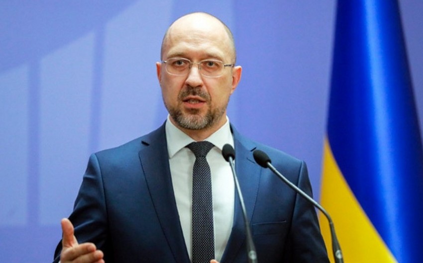 Ukraynanın Baş naziri Zelenskinin niyə kostyum geyinmədiyinin səbəbini açıqlayıb