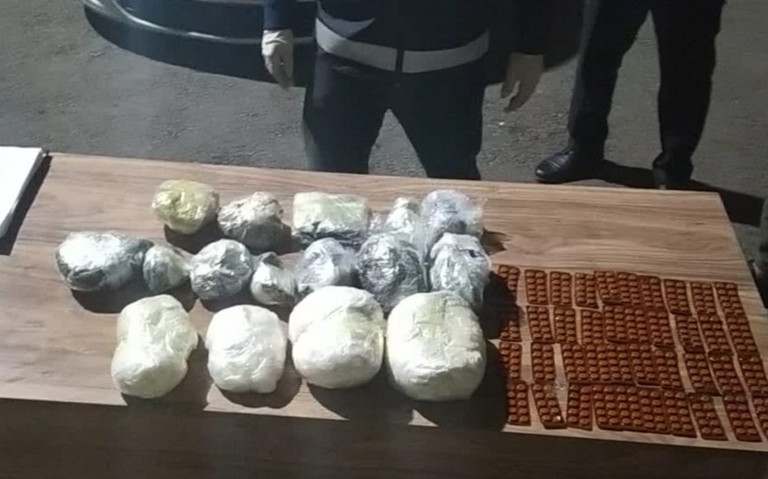 Biləsuvarda keçirilən əməliyyatlarda 12 kq narkotik və silah aşkarlanıb