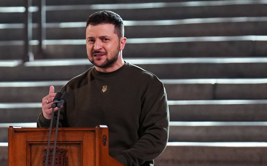 Zelenski: “Ukrayna Silahlı Qüvvələri Baxmutda əks-hücuma hazırlaşır”