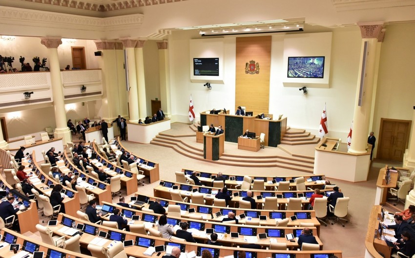 Gürcüstanda etirazlar nəticə verdi: Qanun layihəsi ləğv edildi