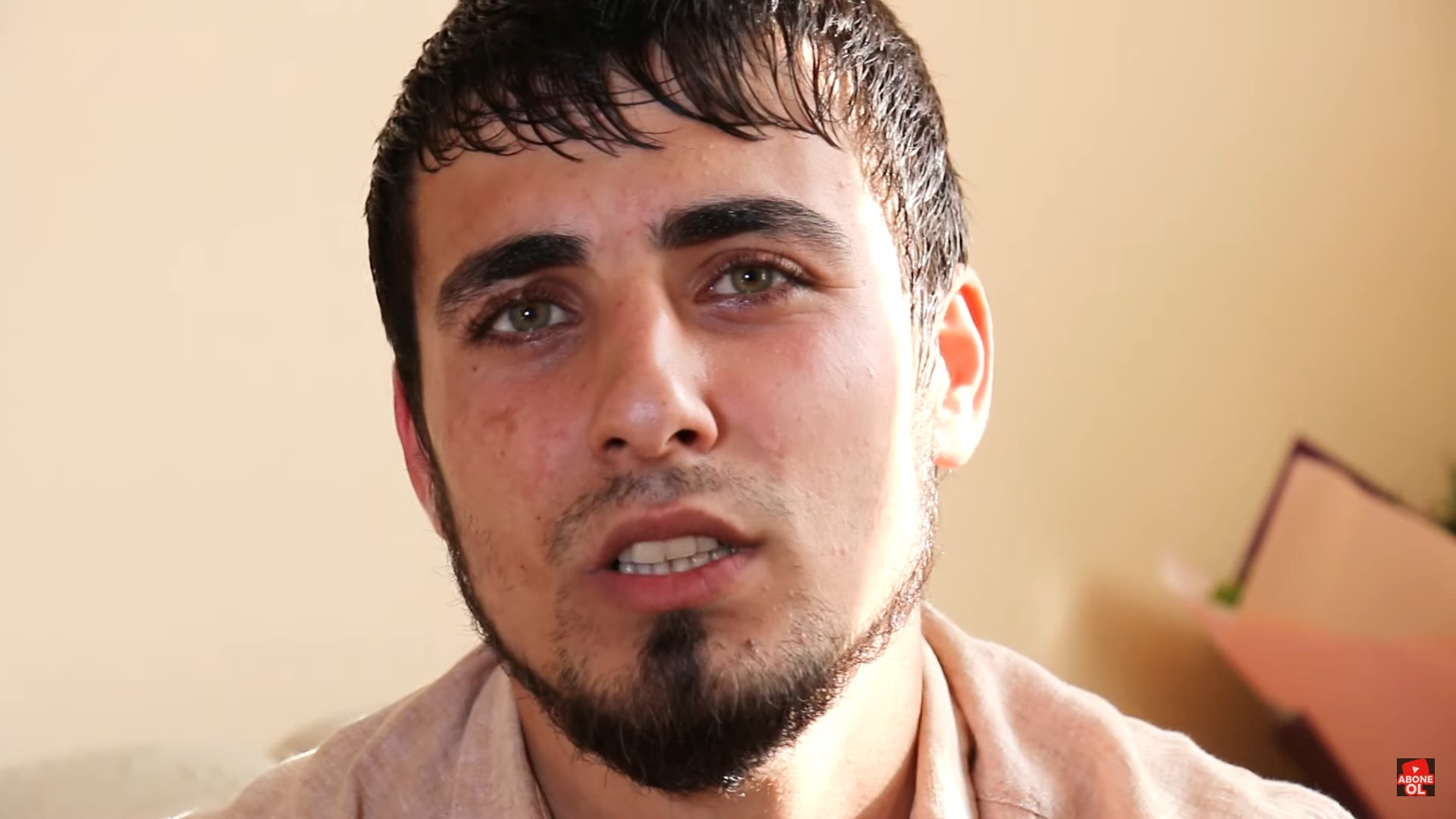 16 yaşından narkotik istifadə edən 25 yaşlı Elxan: "Hər şey bir dəfə ilə başlayır"