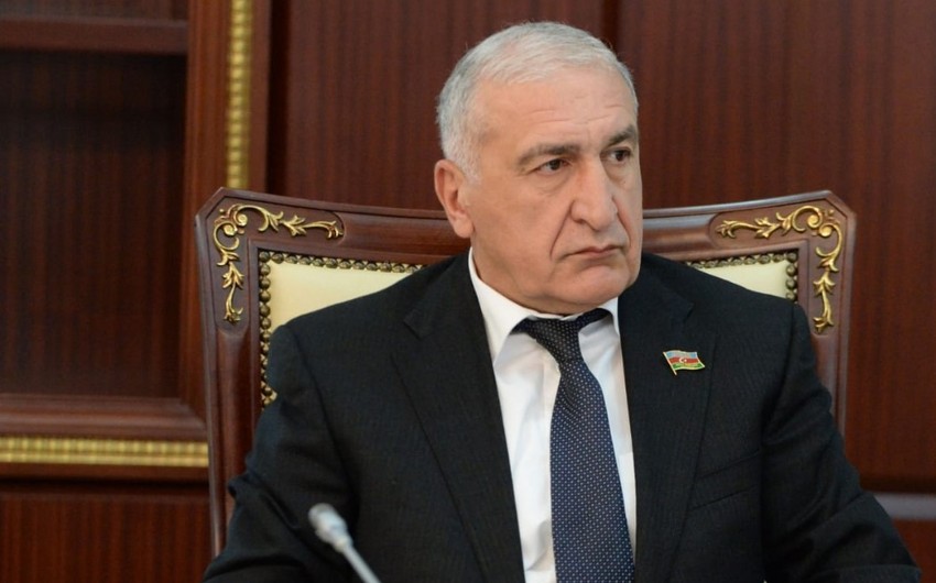 Deputat: "Lerikdə insanlar torpaq sahələrini sənədləşdirə bilmirlər"