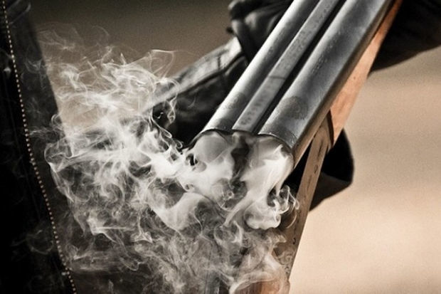 Azərbaycanda ər arvadını tüfənglə qətlə yetirdi