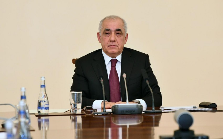 Əli Əsədov: "Azərbaycandakı inflyasiya əsasən idxal edilib"