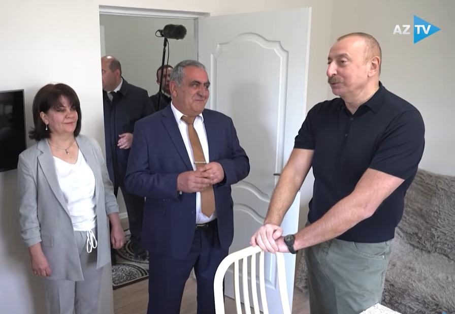 Prezidentlə kənd sakini arasında maraqlı dialoq: “İndi bizdən qorxurlar” - VİDEO