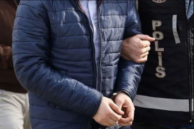 Türkiyədə zəlzələ ilə bağlı həbs olunanların sayı 298-ə çatıb