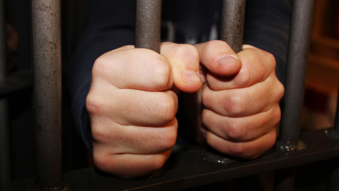 Azərbaycanda maraqlı hadisə: Azadlığa buraxılan kişi 35 dəqiqə sonra yenidən həbs edildi