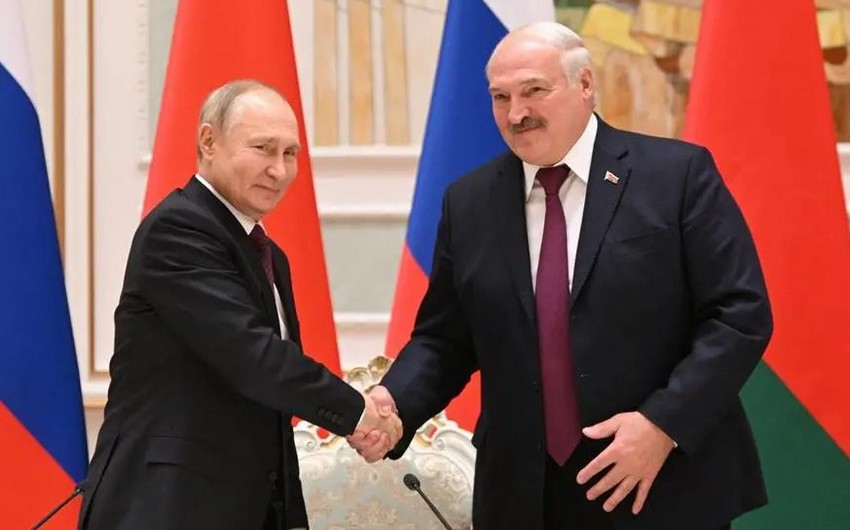 Vladimir Putin Moskvada Aleksandr Lukaşenko ilə görüşdü