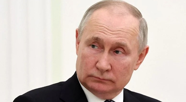 Putinin səhhəti ilə bağlı iddia: Kimyaterapiya müalicəsinə başladı