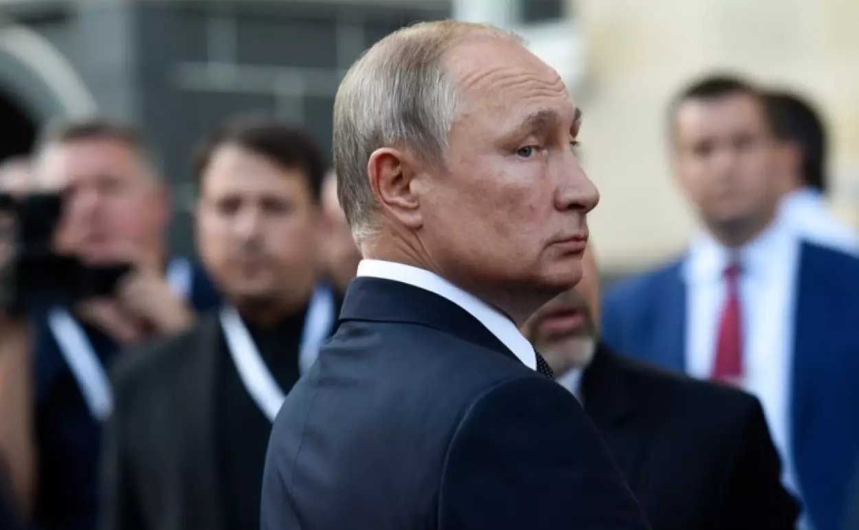 Bu ölkədən Putinə xəbərdarlıq: “Bura gəlsən, səni həbs edəcəyik”