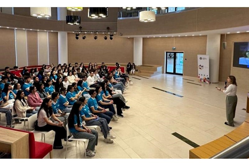 “MEDİAlab” layihəsi çərçivəsində tələbələr üçün seminar keçirilib