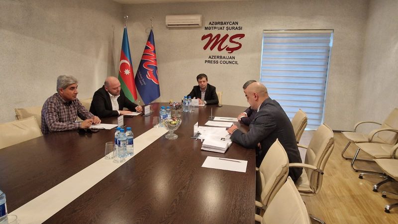 Mətbuat Şurasının Şikayətlər üzrə Komissiyasının iclası keçirilib - FOTOLAR