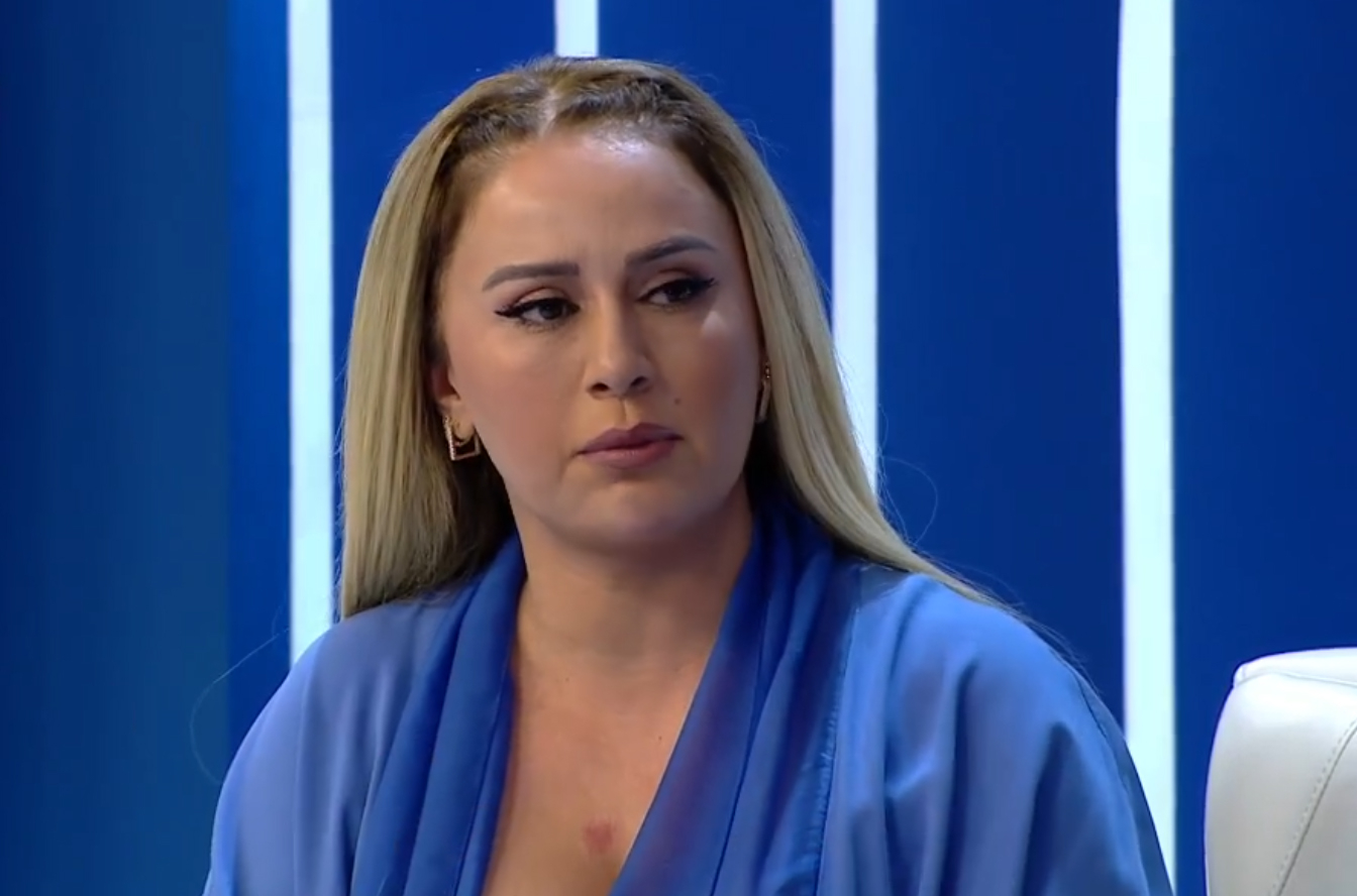 Roza Zərgərli: "Körpəmlə 4 gün parkda qalanda... " - VİDEO