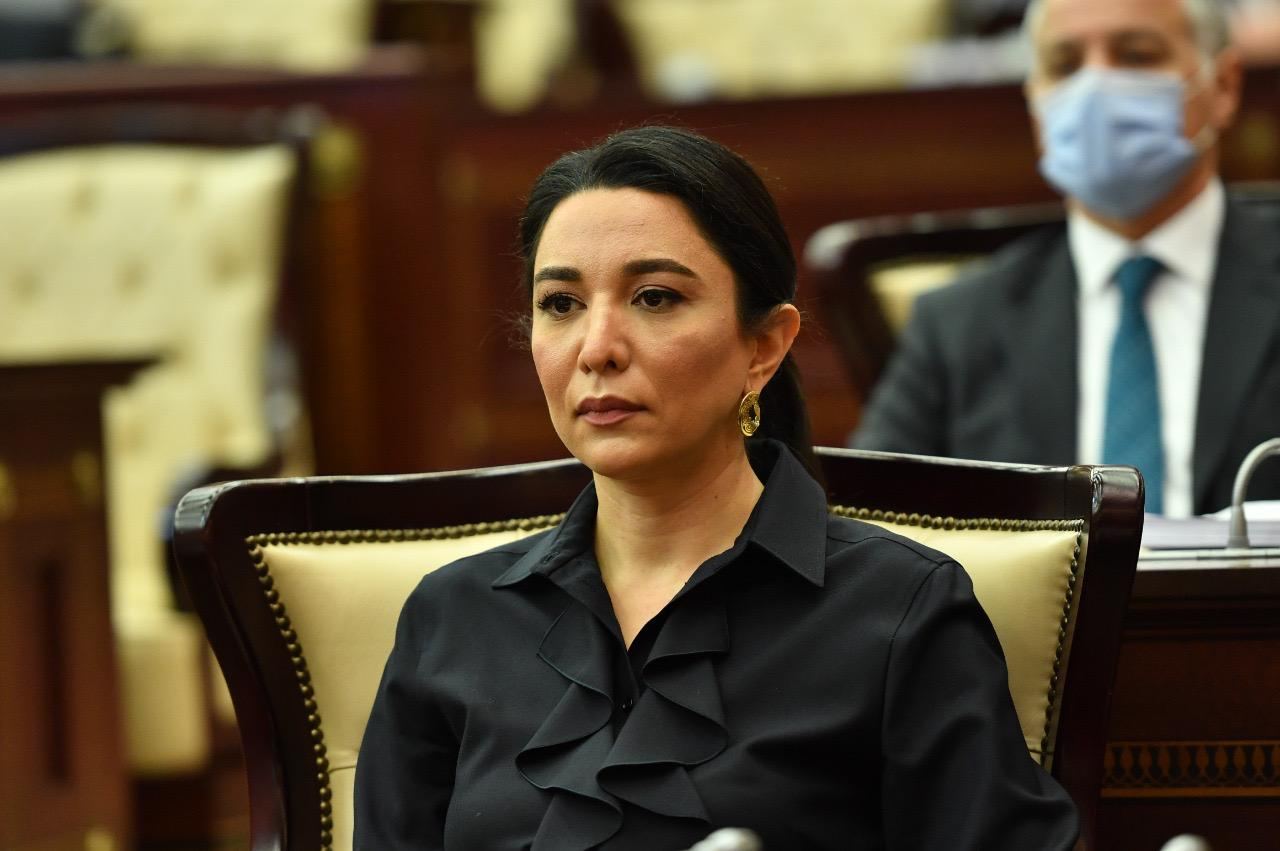 Səbinə Əliyeva Ermənistanda əsir götürülmüş hərbçilərimizin valideynləri ilə görüşdü