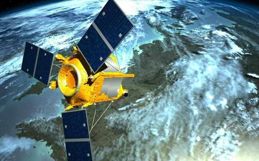 Azərbaycan peykinin meteoritlə toqquşduğu ehtimal olunur - Əlaqə kəsildi...