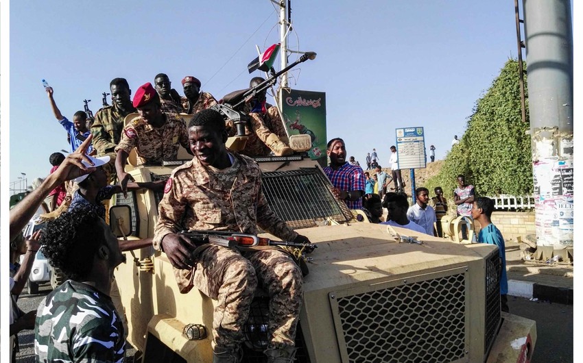 Sudan ordusu ölkə paytaxtının ətrafındakı əraziləri təmizləməyə başlayıb