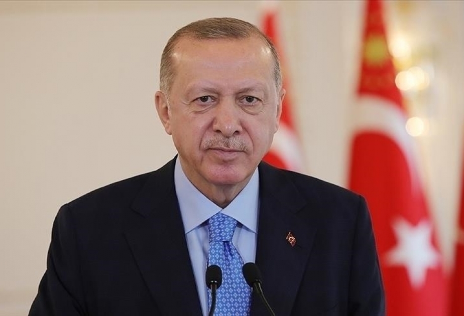 Ərdoğan: "Sultan Əhməd məscidini belə bir gündə ibadətə açdığımız üçün şadıq”