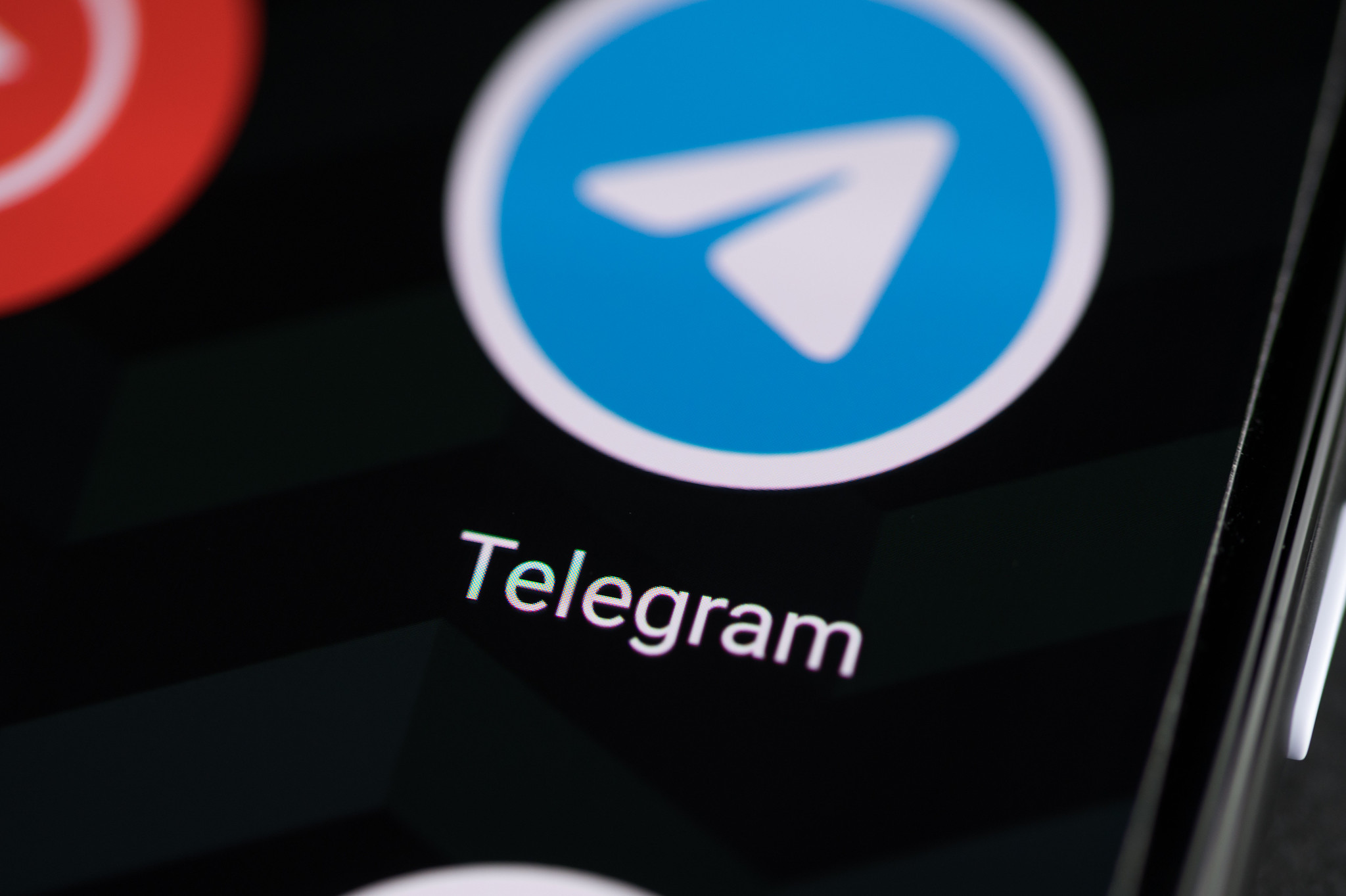 "Telegram" bu ölkədə qadağan edildi