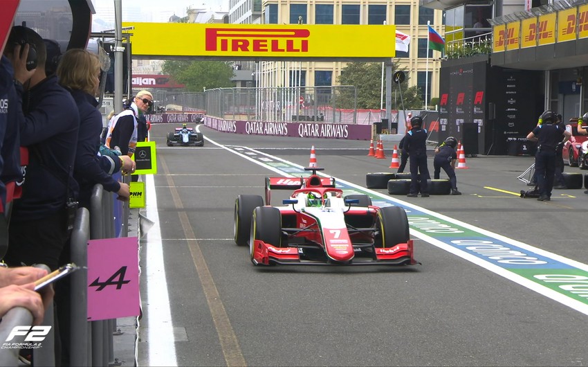 "Formula 2"də sərbəst yürüş başladı
