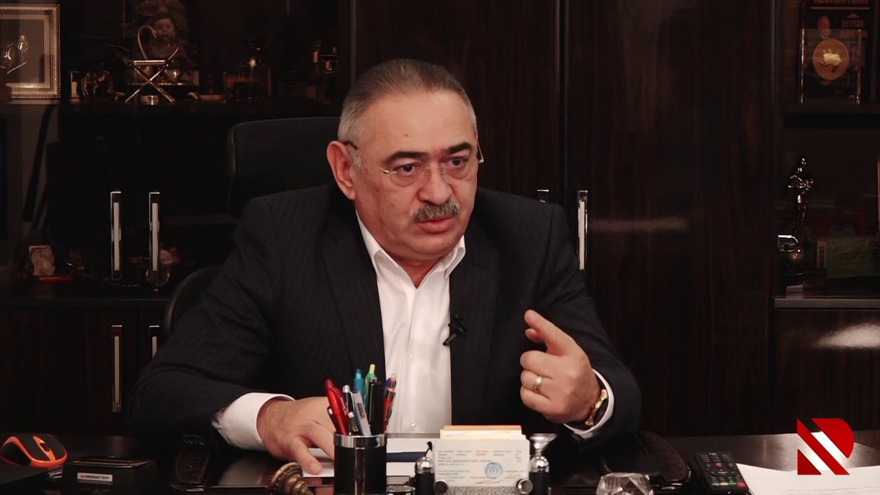 “Bizdə rus, ingilis dilini bilməyənlərə “çuşka” deyirlər” - Ramin Musayev