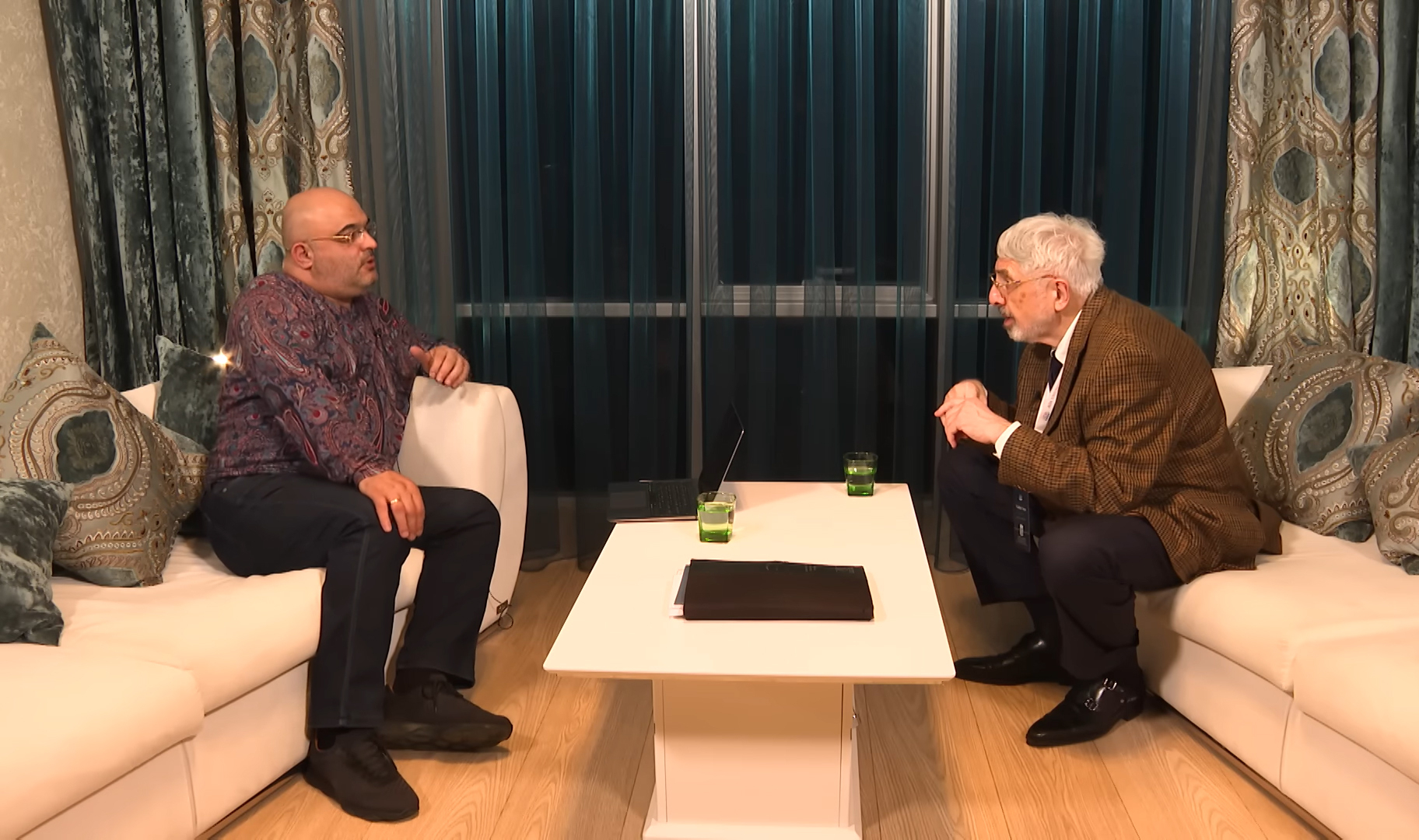 Tanınmış amerikalı analitik: “Ukrayna müharibədə uduzacaq, Rusiya Moldovanı işğal edəcək” - VİDEO