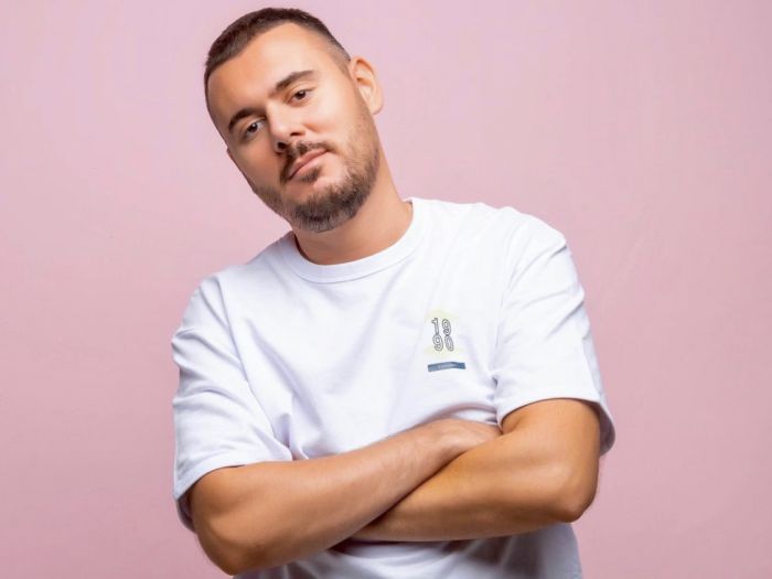İsa "MTV"dən ayrıldı