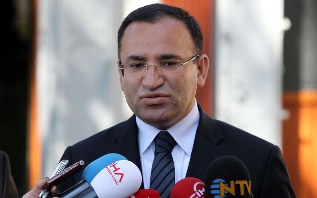Türkiyəli nazir: “Bu gün xalq gələcəyimiz üçün qərar verəcək”