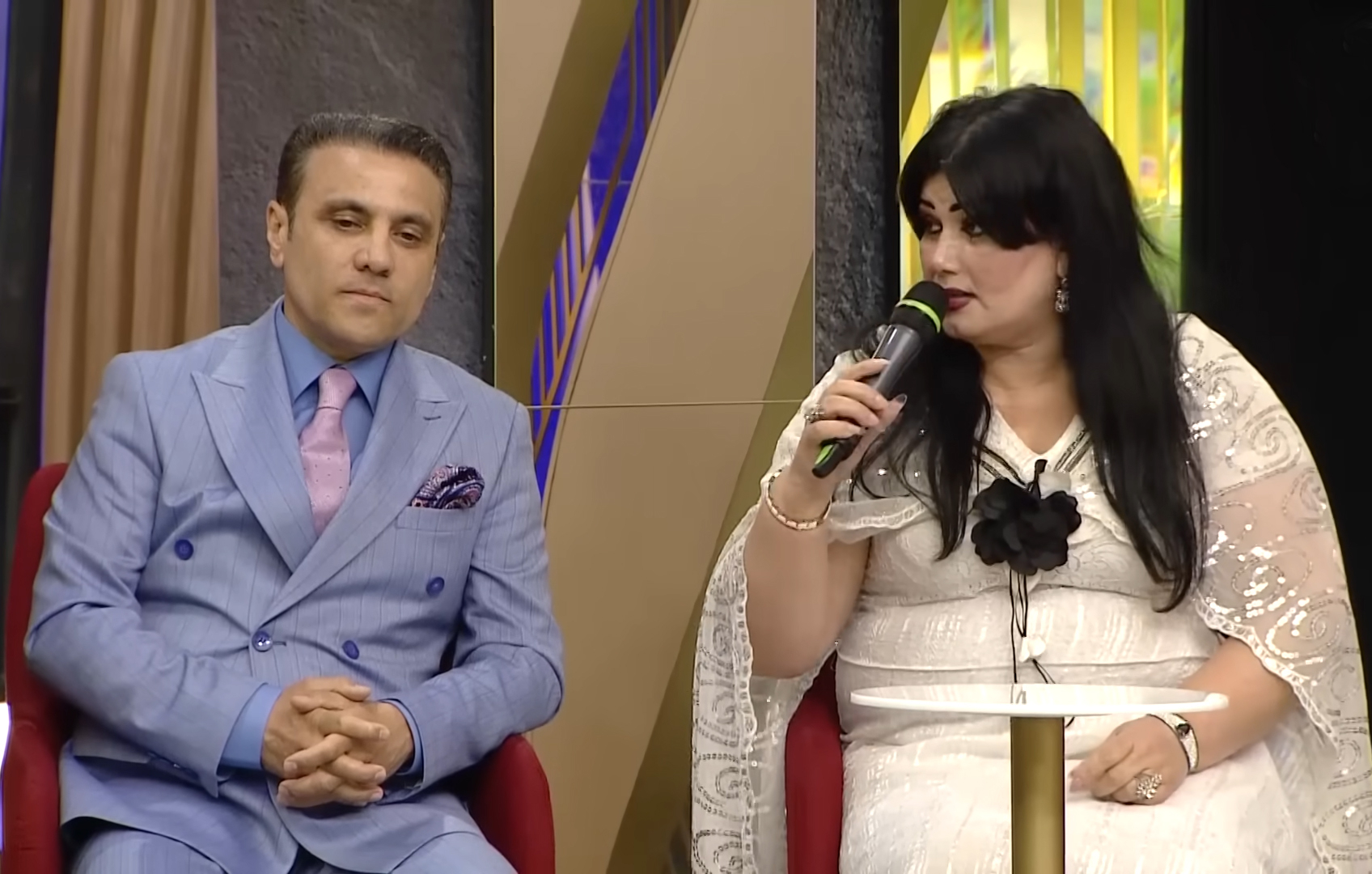 Efirdə qalmaqal: "Sən nə ifaçısan, küçə adamı kimi danışırsan" - VİDEO