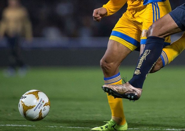 Futbol meydançasına silahlı hücum: 6 nəfər güllələnərək öldürüldü