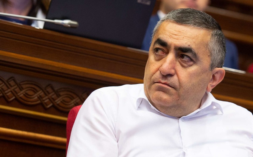Erməni deputat: "Ölkəmiz Rusiya ilə Qərb arasında mübarizə meydanına çevrilib"