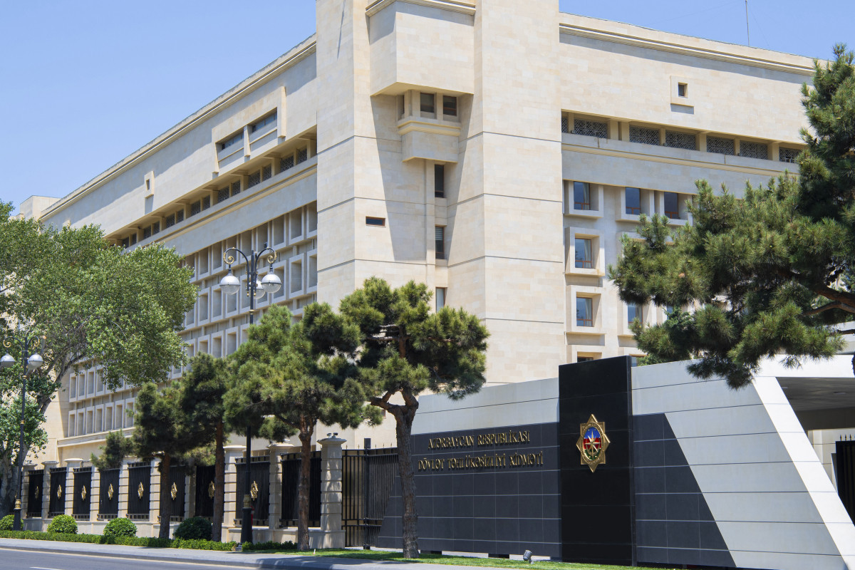 DTX-nin xarici dövlətlərdə və beynəlxalq təşkilatlarda nümayəndələrinə diplomatik pasport veriləcək