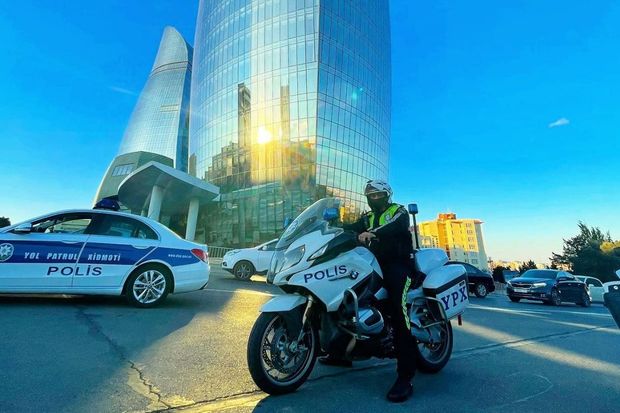 Yol polisindən moped və motosiklet idarə edən sürücülərə XƏBƏRDARLIQ