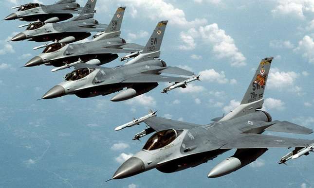Zelenski: F-16 qırıcılarının gəlişi yaxınlaşır