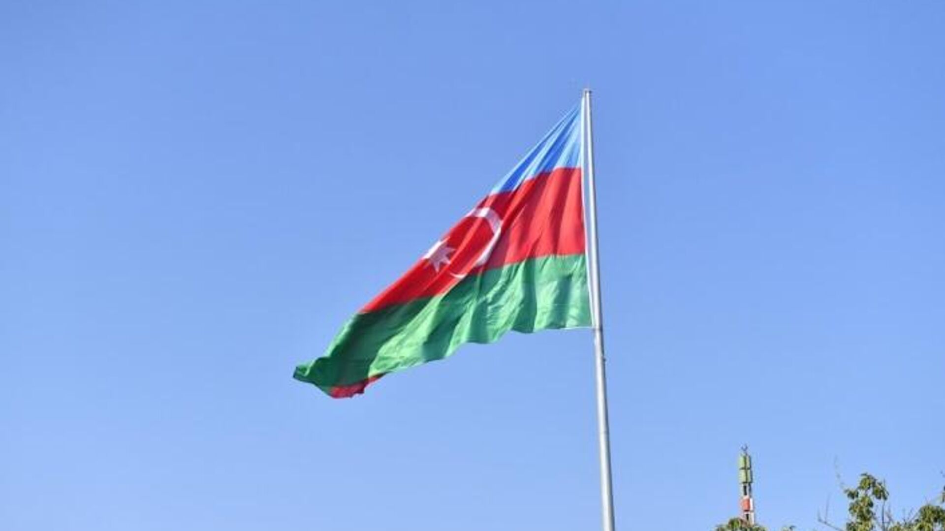 "1918-ci ildə təməli qoyulan dövlətçiliyimiz bu gün inkişaf və tərəqqi dövrünü yaşayır"