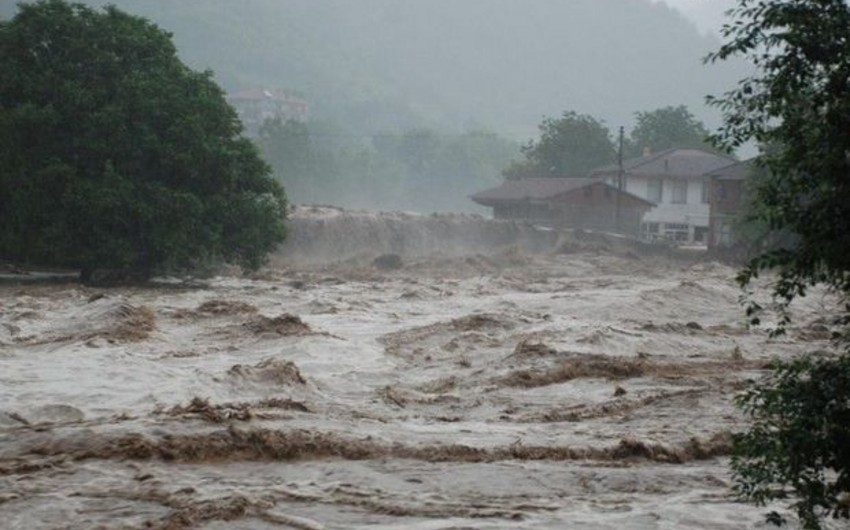 Göygöldə sel iki nəfərin həyatına son qoydu
