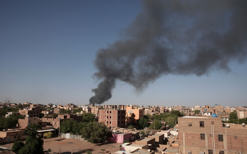 Sudanın paytaxtı bombalandı - 17 nəfər öldü