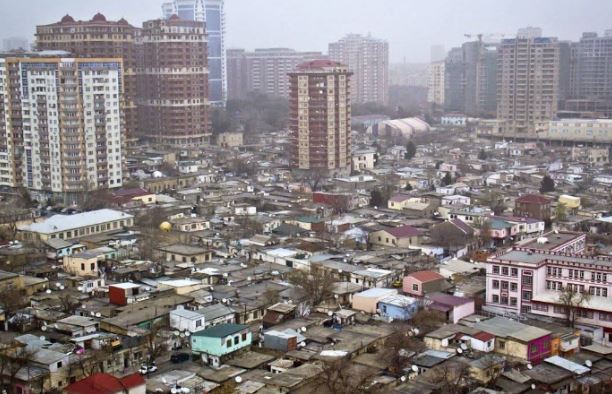 Bu evlərin bərpası və kompensasiyası ilə bağlı Nazirlər Kabinetinə müraciət edildi - VİDEO