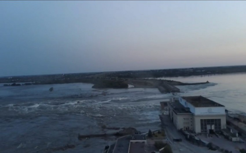 Podolyak: "Kaxovka SES-i Rusiyanın 205-ci motoatıcı briqadası partladıb"