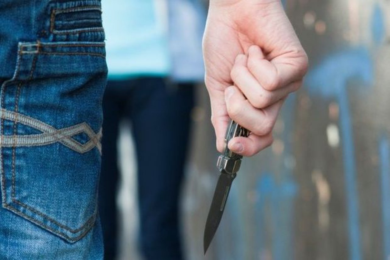 Bakıda yetkinlik yaşına çatmayan iki nəfər bıçaqlanıb, 17 yaşlı şəxs saxlanıldı