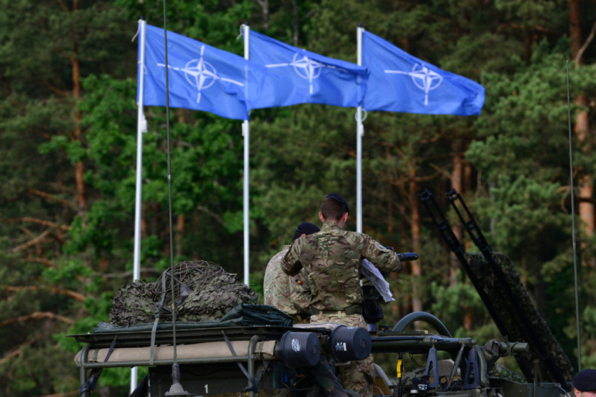 Stoltenberq: NATO-nun 300 min nəfərlik yüksək hazırlıqlı qüvvəsi var