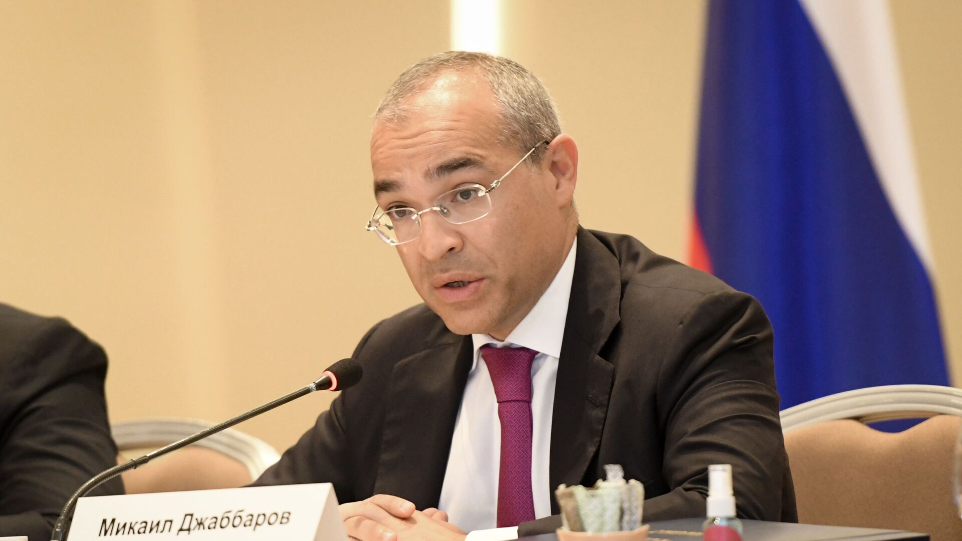 Mikayıl Cabbarov: "Azərbaycanın regionlarında vergi yığımı 21 % artıb"