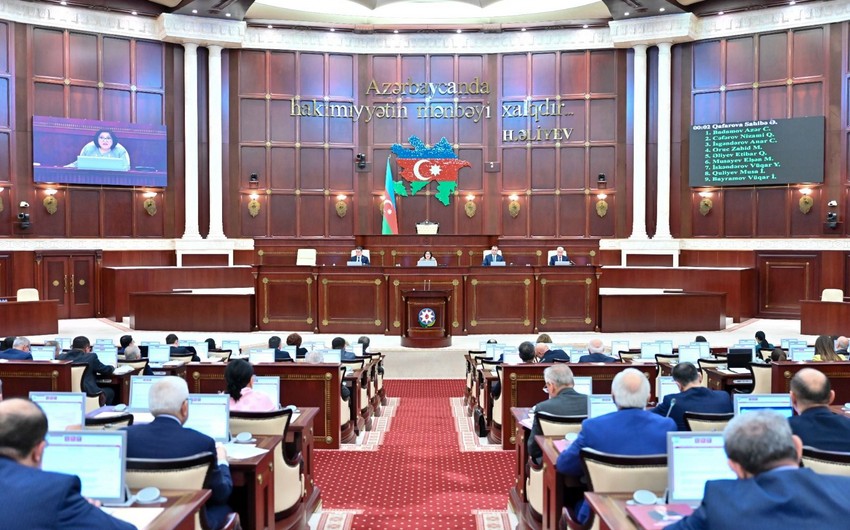 Azərbaycanda vəzifəli şəxs vəfat etdi - FOTO